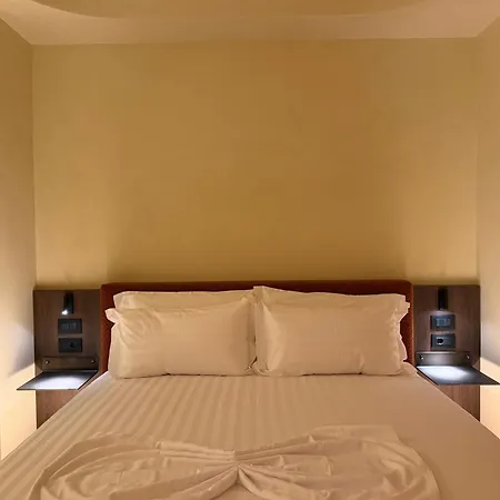 Apartament Luxuria Center Tirana