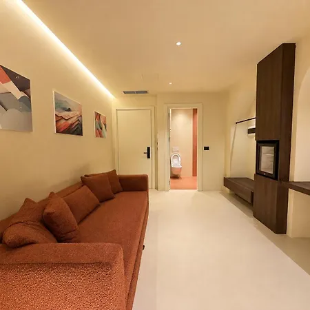 Apartament Luxuria Center Tirana