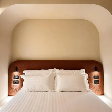 Luxuria Center Tirana