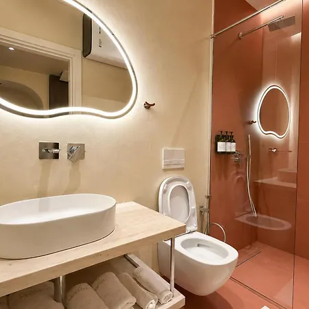 Luxuria Center Apartament *